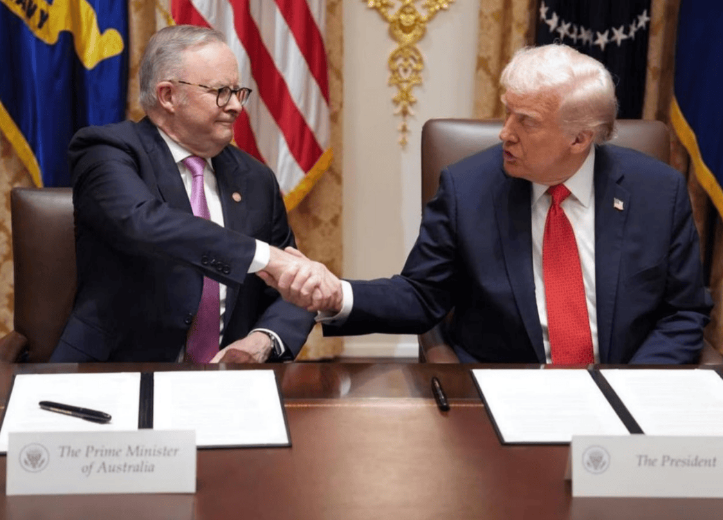 美澳簽署稀土協(xié)議<strong></p>
<p>宏鑫機(jī)械設(shè)備有限公司
</strong>，一舉打破中國(guó)壟斷？特朗普很得意：稀土一年后多到用不完:宏鑫機(jī)械設(shè)備有限公司
